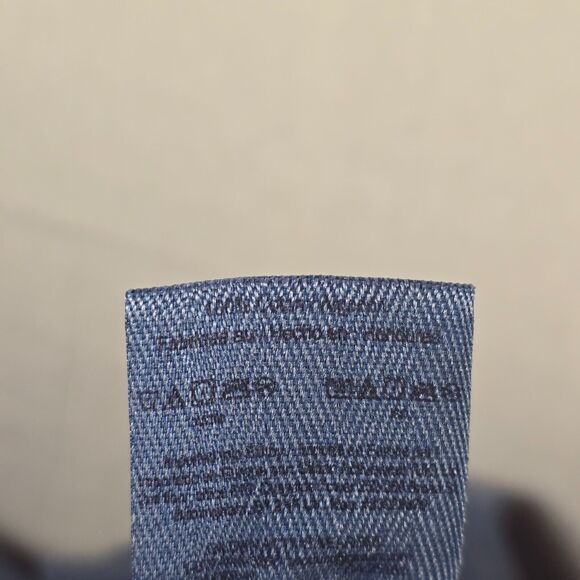 Desert T-Shirt Women Medium Cropped Graphic Print Social Culture World Tour - Picture 8 of 8